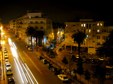 L'Algérie vue de Rabat : Entre la fraternité des peuples et la sacralité du Roi