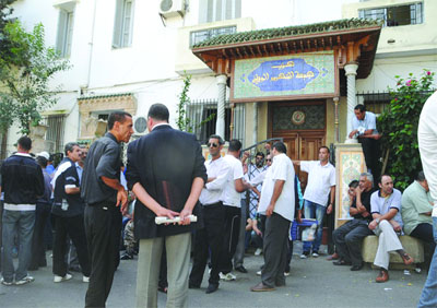 Le FLN absent dans 152 communes '