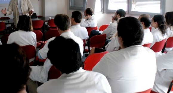 Programme anti-cancer: formation de 460 médecins et biologistes de l'Ouest et Sud-ouest du pays