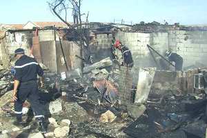 حريق مهول يأتي على بيوت قصديرية بسيدي بلعباس