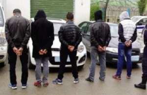 مستغانم : تفكيك شبكة دولية لتهريب المركبات وتزوير ملفاتها القاعدية