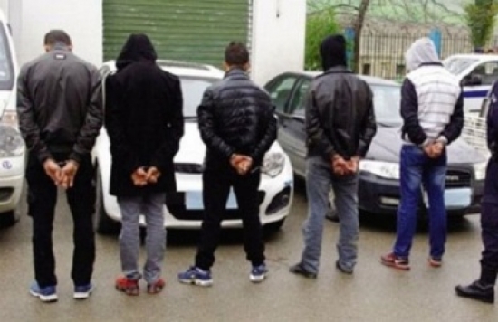 مستغانم : تفكيك شبكة دولية لتهريب المركبات وتزوير ملفاتها القاعدية