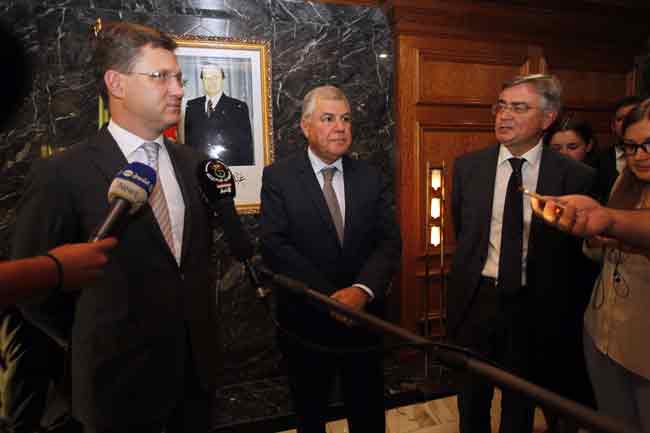 Algérie: Le russe Lukoil intéressé par les projets de développement de champs pétroliers