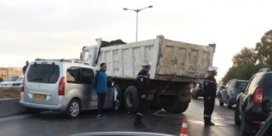 معسكر: وفاة شخصين وإصابة 5 آخرين في حادث مرور ببلدية سيدي قادة