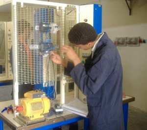 مؤسسة صيانة التجهيزات الصناعية بالمسيلة ملزمة بالبحث عن أسواق خارجية