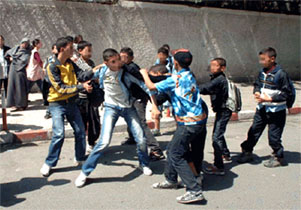 Conférence du Dr Hamid Bouhbib à Bouira: «C'est la société qui a violenté l'école»