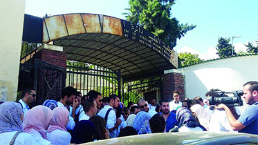 Rassemblement des médecins résidents en 2e année de chirurgie: Hadjar et Hasbellaoui interpellés