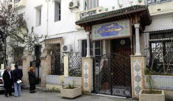 Vives tensions au FLN