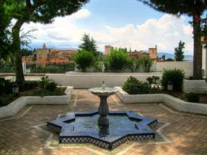 اللهجة الغرناطية