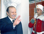 الرئيس بوتفليقة يتلقى برقية تعازي من قبل العاهل المغربي محمد السادس