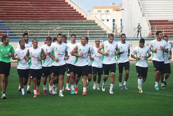 Faites-nous vibrer!                                    LES VERTS AFFRONTENT LA LIBYE AU STADE TCHAKER