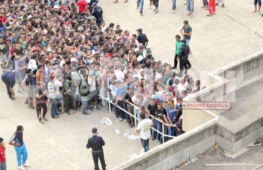 Début de la vente des billets : Affrontements entre supporters et forces de l'ordre