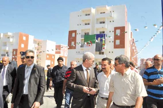 انتهاء المرحلة الأولى لإزالة أكبر حي قصديري بوسط سكيكدة