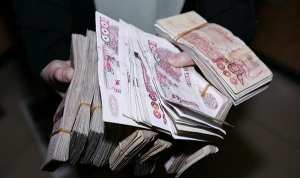 قاصر تسرق 200 مليون سنتيم من بيت أبيها بسكيكدة