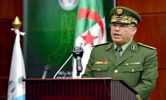 اللواء مناد نوبة يشدد من تمنراست على ضرورة الحفاظ على الجاهزية التامة والتحلي باليقظة والحذر