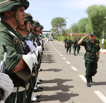 خلال زيارة عمل وتفتيش قادته إلى إقليم القيادة الجهوية السادسة بتمنراست