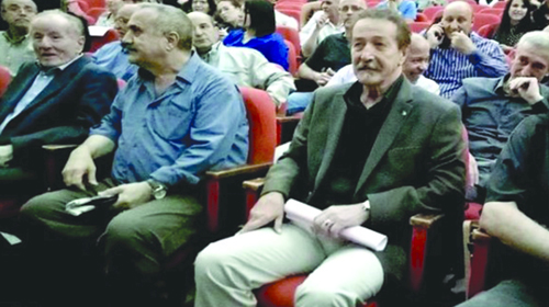 Un doctorat Honoris Causa décerné à Lounis Aït Menguellet