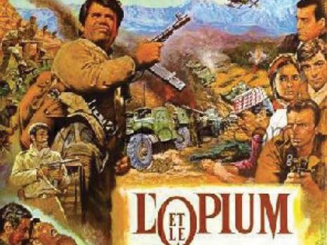 L'Opium et le bâton doublé en tamazight