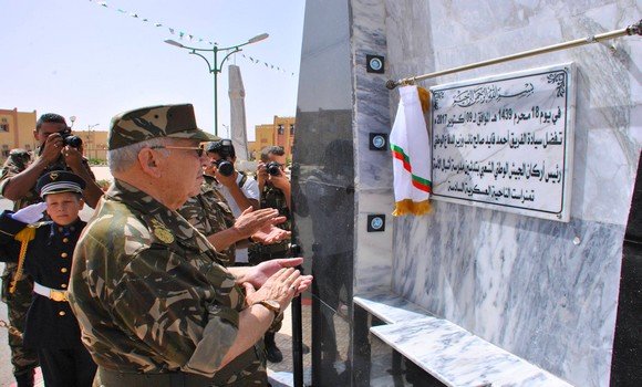 الفريق قايد صالح يدشن مدرسة أشبال الأمة بتمنراست