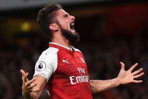 جيرو يرفض مغادرة الدوري الإنجليزي