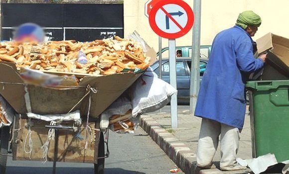 استرجاع 90 طن من مادة الخبز من مكبّات النفايات في العاصمة