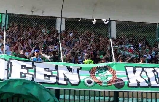 إصابة مناصرين لإتحاد البليدة بعد سقوطهم من مدرجات ملعب تاجنانت