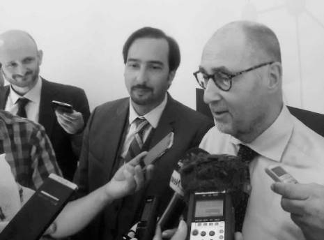 «De nouvelles idées pour rattrapper le terrain perdu... »