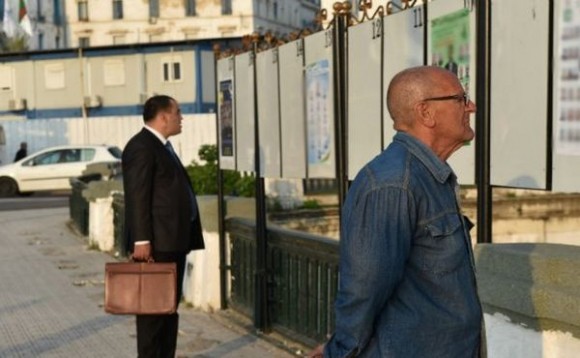 HISEE: tirage au sort pour l'affectation des lieux d'affichage et la disposition des bulletins de vote