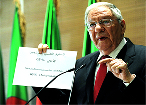 Il a fait le point, hier, des candidatures du FLN aux élections locales Ould Abbès «le FLN fait peur !»