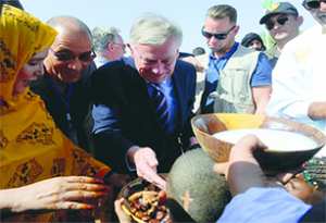 Horst Kohler a visité, hier, les camps de réfugiés: L'espoir légitime des Sahraouis