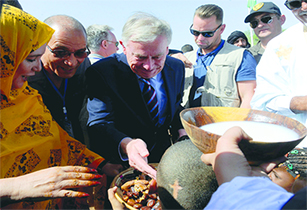 Horst Kohler a visité, hier, les camps de réfugiés: L'espoir légitime des Sahraouis