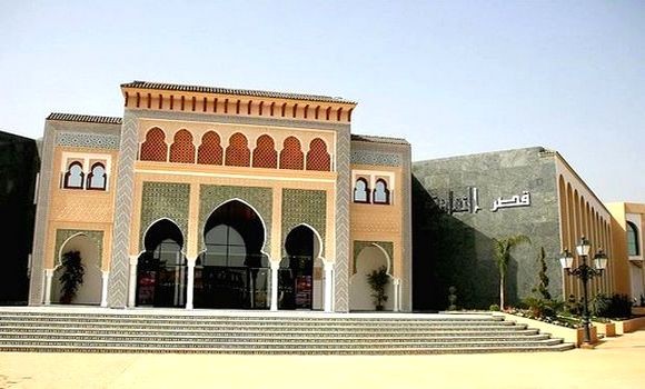 Tlemcen: un chant de couleurs, thème d'une l'exposition de l'artiste peintre Ahmed Mebarki