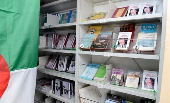 Mouloud Mammeri: un stand du SILA 2017 consacré au centenaire de la naissance de l'écrivain