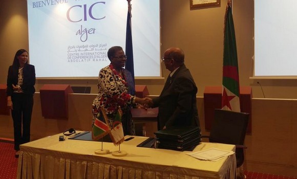 Algérie-Namibie: signature de 7 accords de coopération englobant plusieurs secteurs