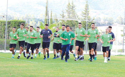 عودة الطيب ستكون أمام سوسطارة: الرابطة ترسّم مباراة المدية يوم الجمعة و تثير سخط السنافر