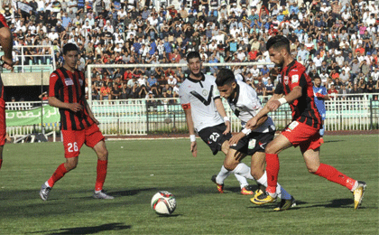 الرابطة المحترفة الثانية موبيليس: شبيبة سكيكدة تحسم قمة الجولة وتعتلي الريادة