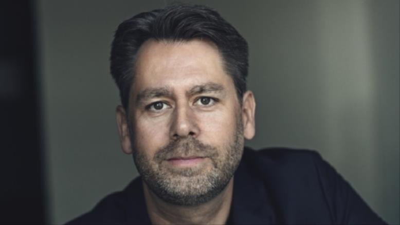 مليارا إنسان بجمهورية فيسبوك.. والدانمارك تعين أول سفير