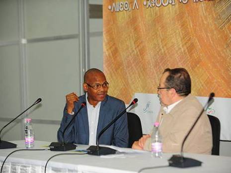 Prendre de la distance par rapport à la colonisation