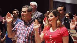 تورنتو تستقبل 170 ألف مهاجر في السنوات الثلاثة المقبلة - هل هي مستعدة؟