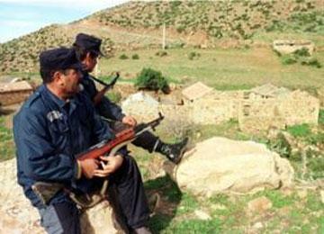 إدانة 5 متورطين في فضيحة الحرس البلدي بجيجل                                    المدير السابق للإدارة المحلية وشركائه تورطوا في ملفات فساد بالمندوبية