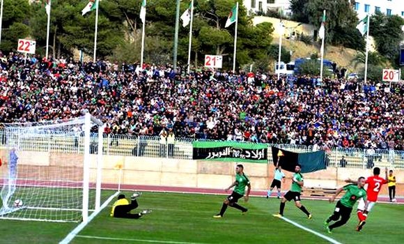 Ligue 1 Mobilis (12e j): le CSC pour l'envol, les dauphins en danger
