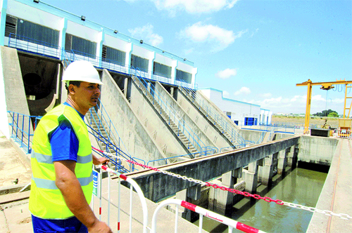 Levée du gel de deux projets