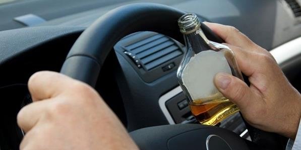 توقيف نائب رئيس بلدية من المدية في سطيف