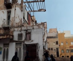 انهيار بناية قديمة بوسط مدينة سكيكدة