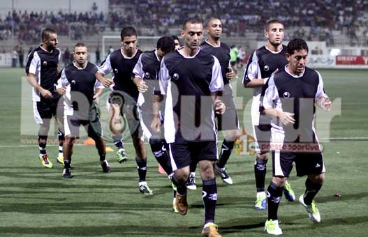 DNA : NARBR : Triaki met l'accent sur l'aspect physique