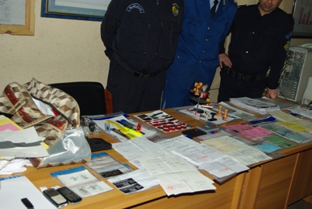 Deux faussaires de sceaux d'état écroués à Sétif