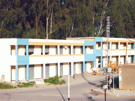 En quête de locaux et de marchés