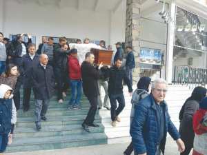 Maâktas (Tizi Ouzou) - GRAND MILITANT DE LA CAUSE BERBÈRE ET DES DROITS DE L’HOMME:  Le regretté Saïd Boukhari a eu droit à des obsèques émouvantes