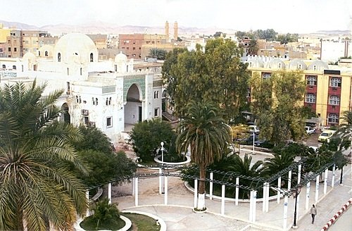 هل يعلم والي بسكرة؟!