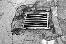 Alger - Vol de grilles d’avaloirs: Menace physique et préjudice financier